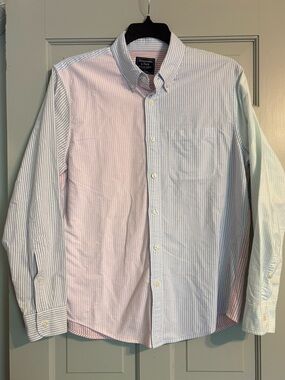 Abercrombie & Fitch Large Pin Striped Color Block Front Pocket Button-Down